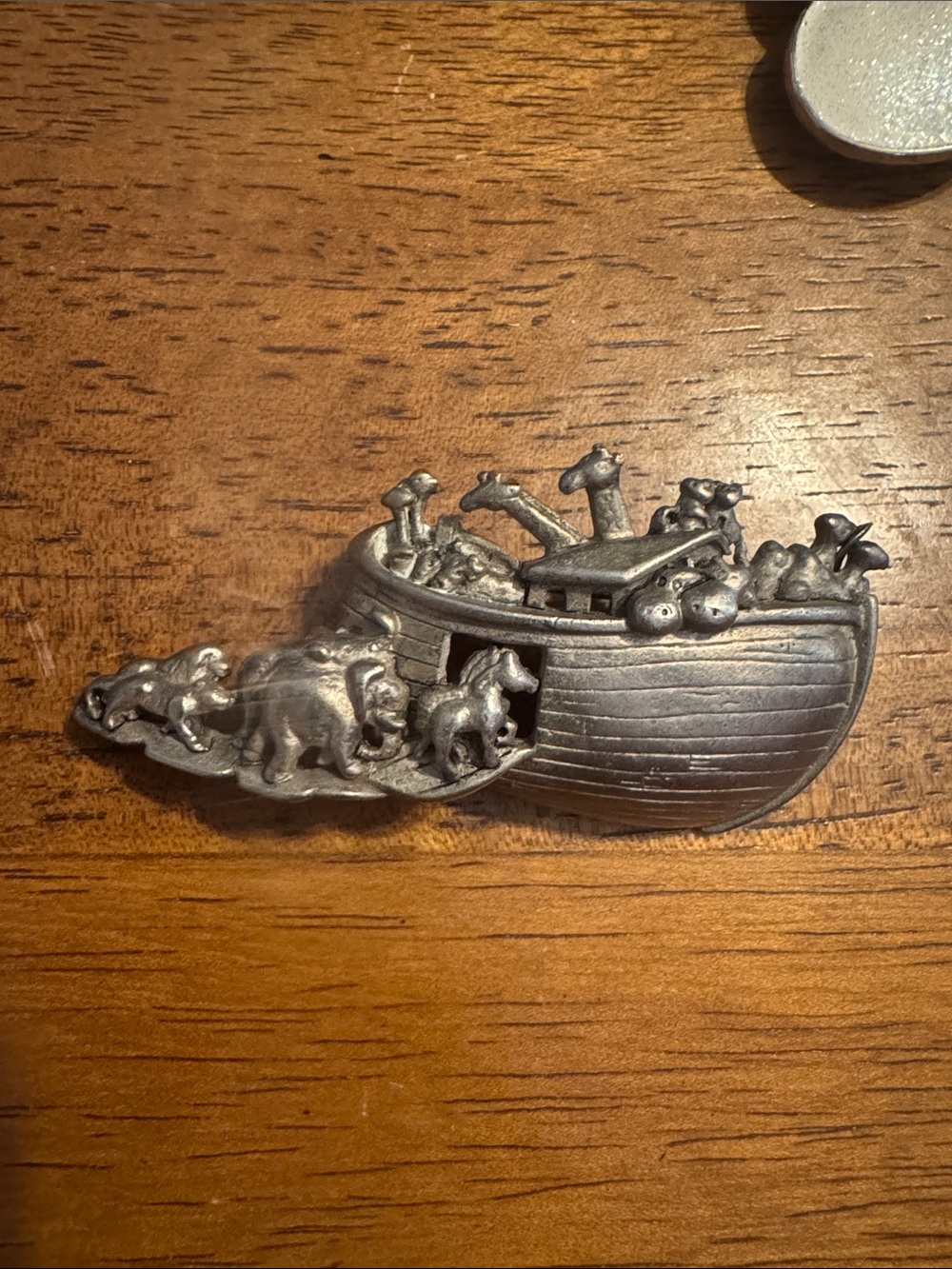 AJC Silver-tone Noah's Ark JEWELRY Brooch PIN VINTAGE